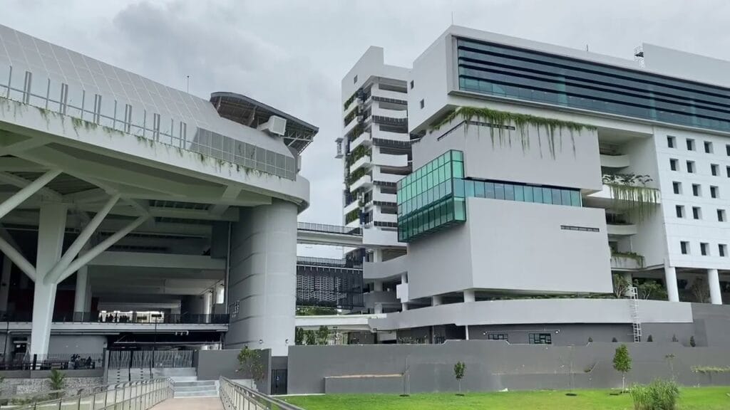 The Right JC: Compare Top JCs and Open House Dates (2026) 196