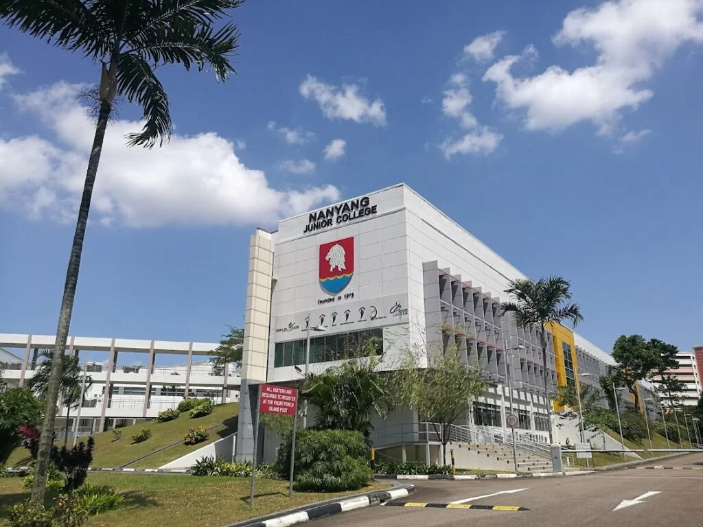 The Right JC: Compare Top JCs and Open House Dates (2026) 195