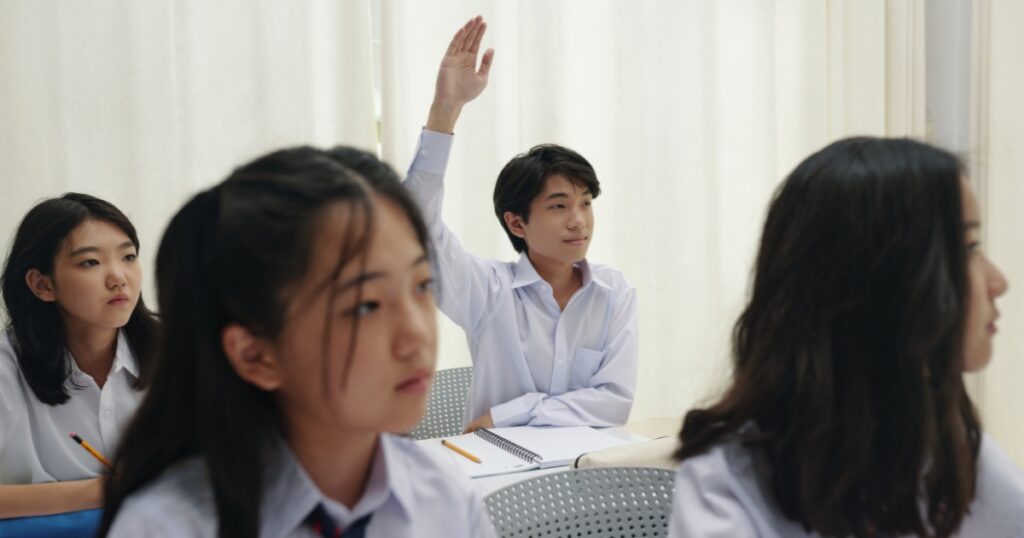 How Our Tutors Support Students Through Term 1 Of School